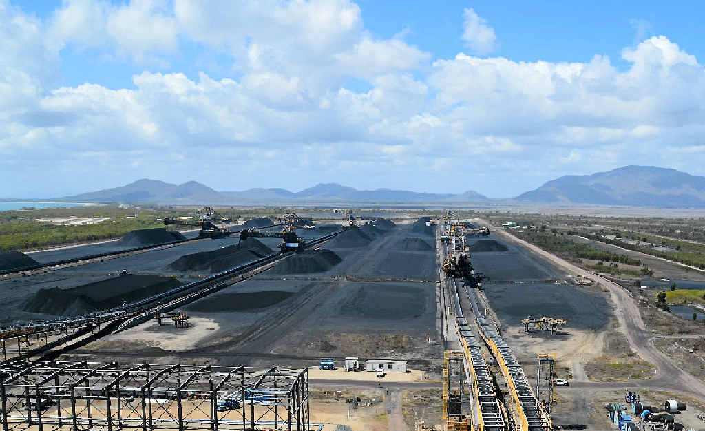 OUR PLAN: Former Whitsunday mayor Mike Brunker (inset) says the State Government needs to fast-track projects including the Abbot Point expansion. OUR PLAN: Former Whitsunday mayor Mike Brunker (inset) says the State Government needs to fast-track projects including the Abbot Point expansion.
